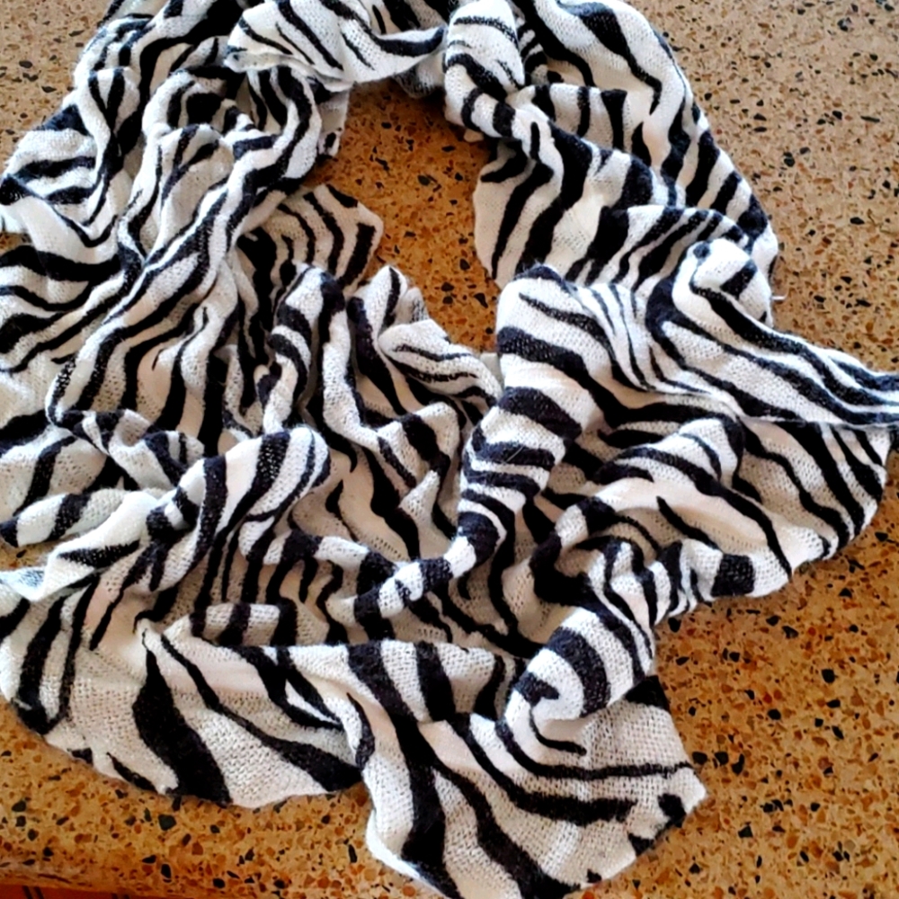 Infinity scarf